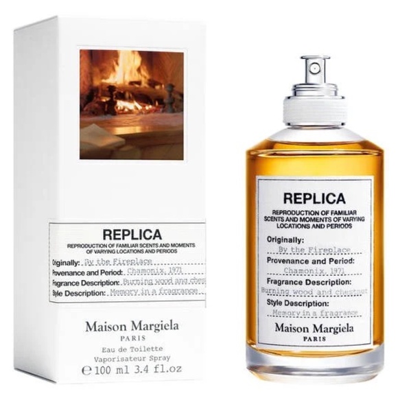 Replica Other - Replica | By the Fireplace